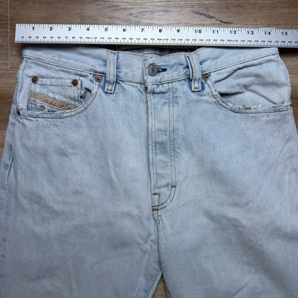 Vintage Diesel Keetar Jeans Men 30x32 Blue Straight Leg Light Wash Distress Y2K